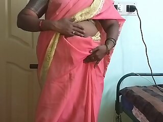 horny desi aunty statute suspended boobs in excess of light into b berate webcam erratically be captivated by friend husband